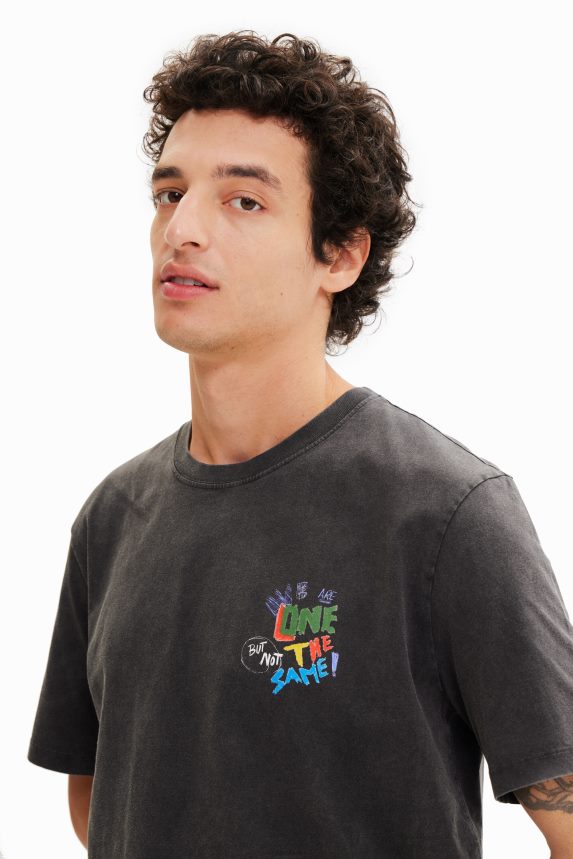 Men DesigualDisney's Mickey Mouse T-shirt Clothing 68X2401528