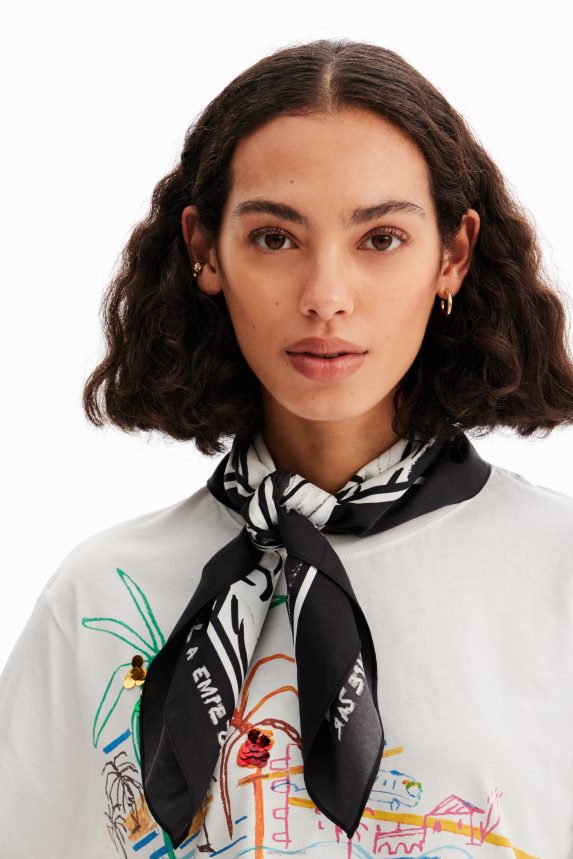 Women DesigualBugs Bunny square scarf Accessory 68X240802