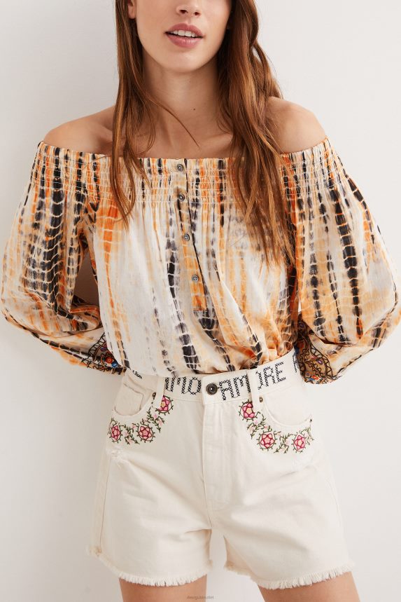 Women DesigualAmore shorts Clothing 68X2401032