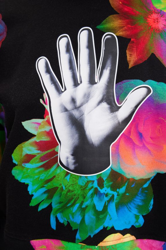 Women DesigualShort floral hand sweatshirt Clothing 68X240651