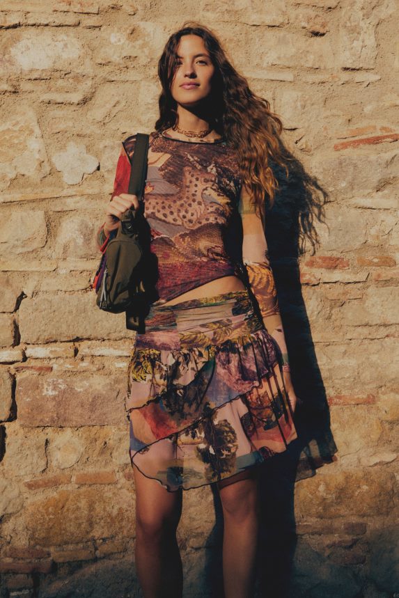 Women DesigualSlim tulle tapestry T-shirt Clothing 68X240109