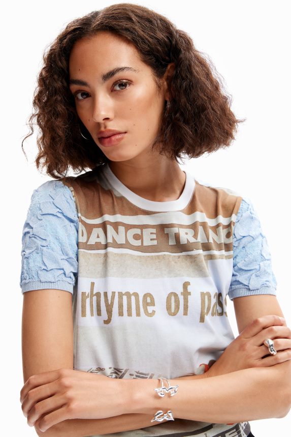 Women DesigualTextured newspaper T-shirt Clothing 68X240123