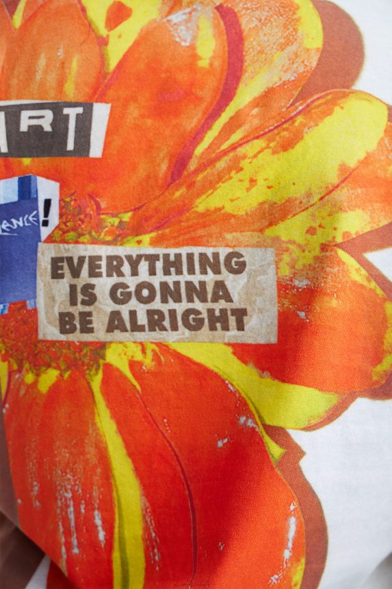 Women DesigualTextured newspaper T-shirt Clothing 68X240123