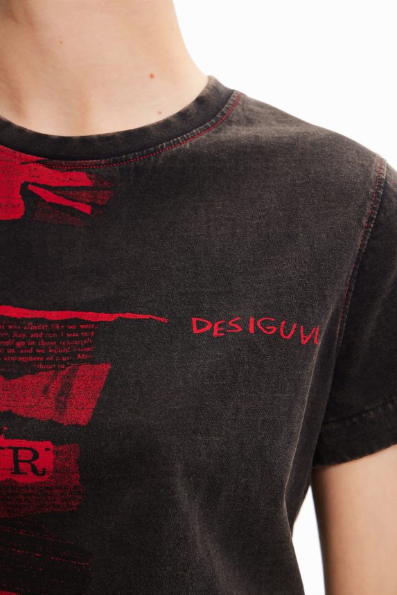 Women DesigualWashed-effect newspaper T-shirt Clothing 68X2401004