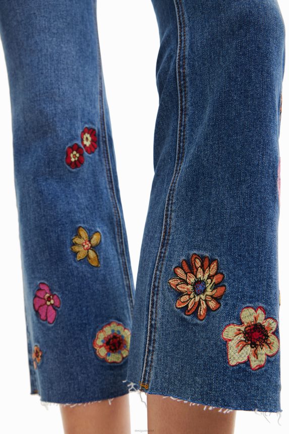 Women DesigualFloral embroidery flare cropped jeans Clothing 68X2401013
